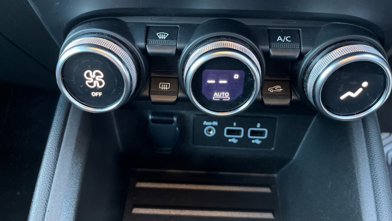 Renault Clio 1.0 TCe 90 Evolution 5dr Petrol Hatchback